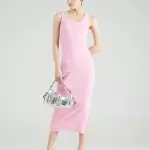 Hugo - Rochie Nalimera pe Roz