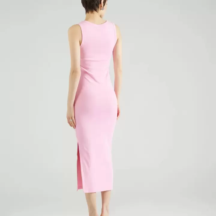 Hugo - Rochie Nalimera pe Roz