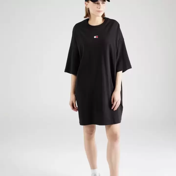 Tommy Jeans - Rochie dimensiuni mari pe negru